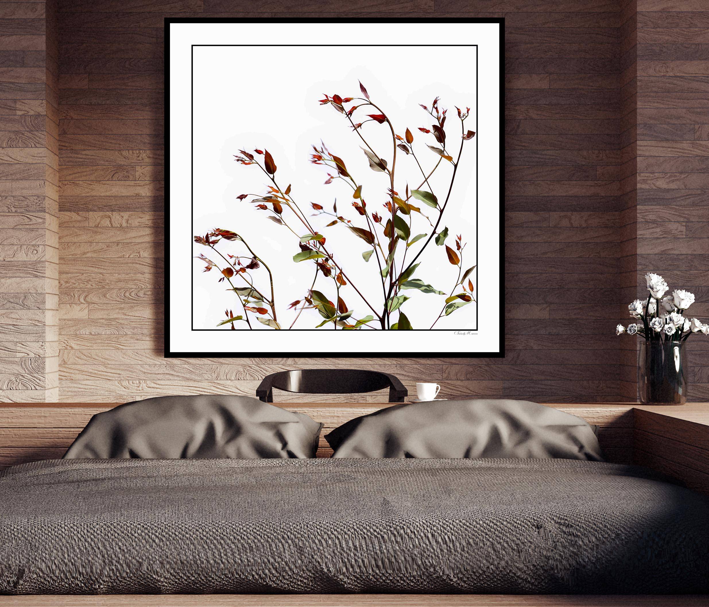 quarto com quadro de flor